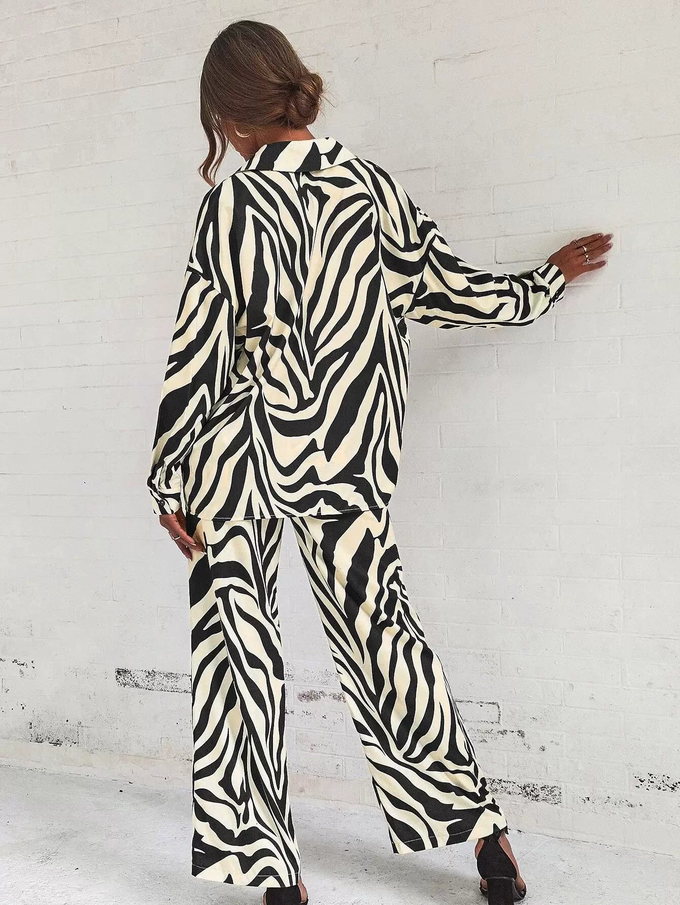 2026 Cross border Hot Edition Street Trendy Print Trouser Set Long Sleeve Full Screen Print Off Shoulder Shirt Set