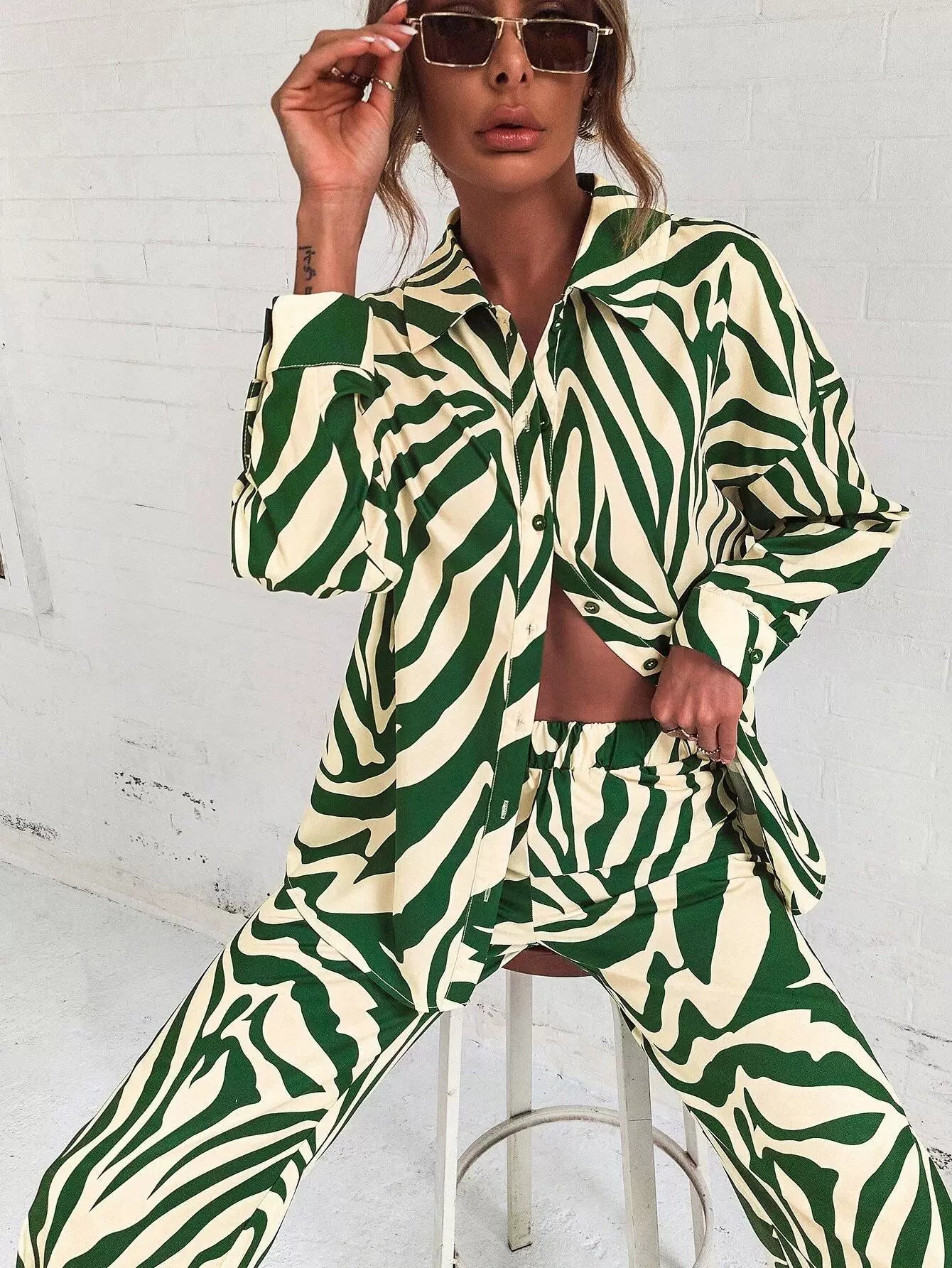2026 Cross border Hot Edition Street Trendy Print Trouser Set Long Sleeve Full Screen Print Off Shoulder Shirt Set