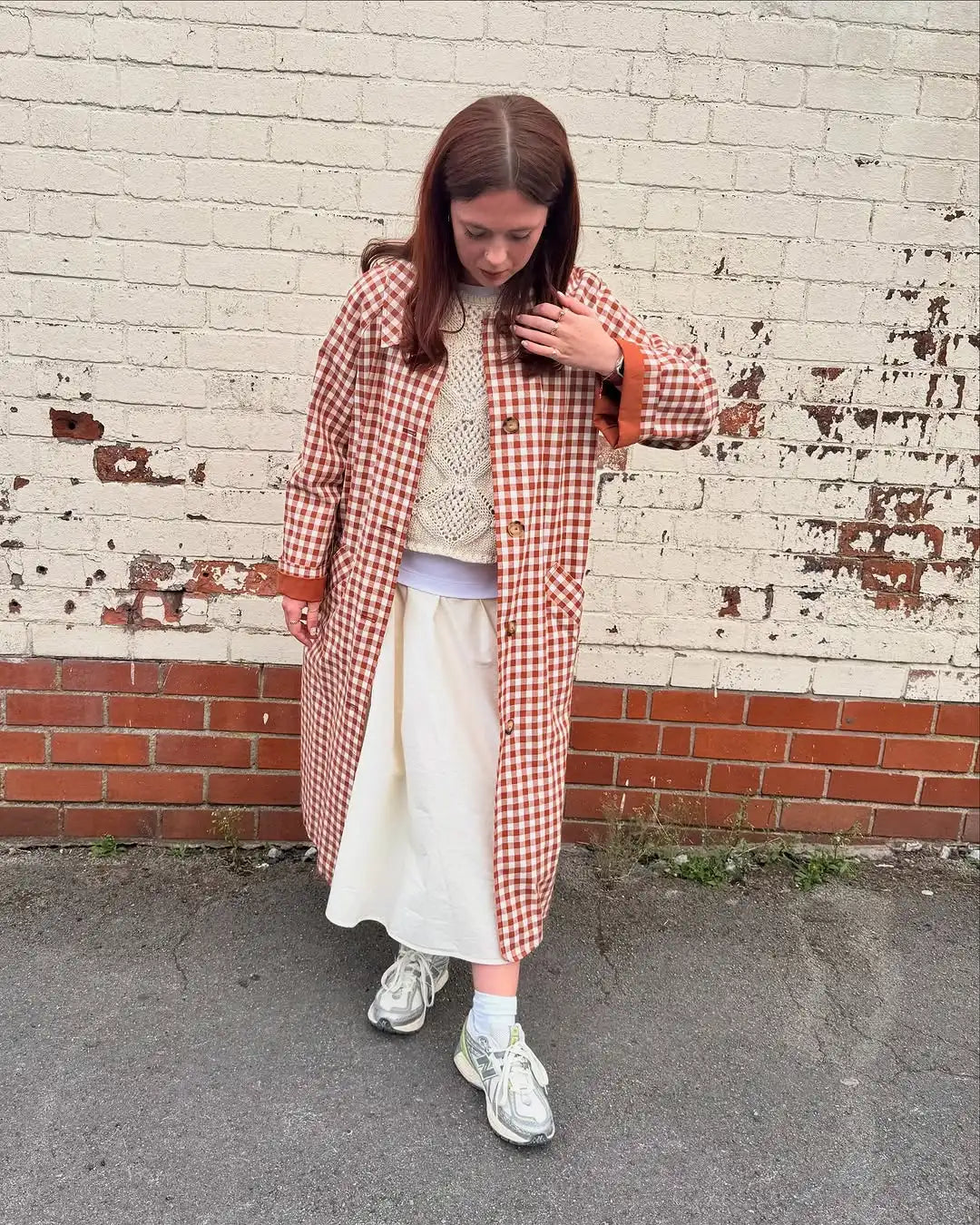 Women Red Plaid Long Trench Coat Casual Lapel Single Breasted Full Sleeve Windbreaker Jacket 2025 Autumn New Lady Streetwear