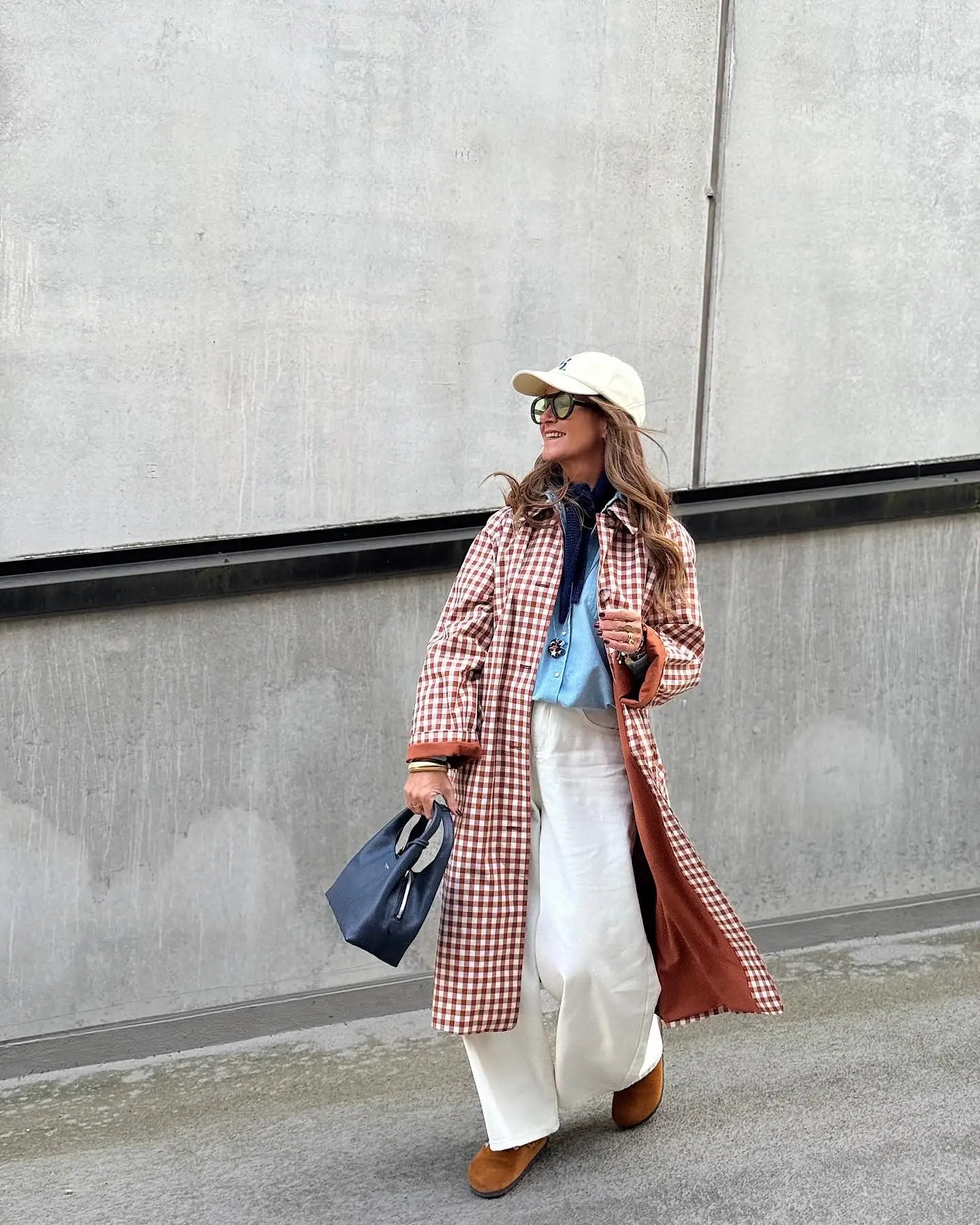 Women Red Plaid Long Trench Coat Casual Lapel Single Breasted Full Sleeve Windbreaker Jacket 2025 Autumn New Lady Streetwear