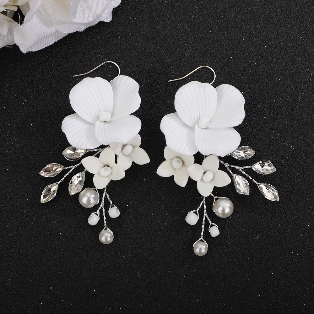 Silver Flower Bridal Headpiece Suit Pearl Hair Comb for Women Rhinestone Wedding Hairpins Party  Earring Hair Accessories Tiara