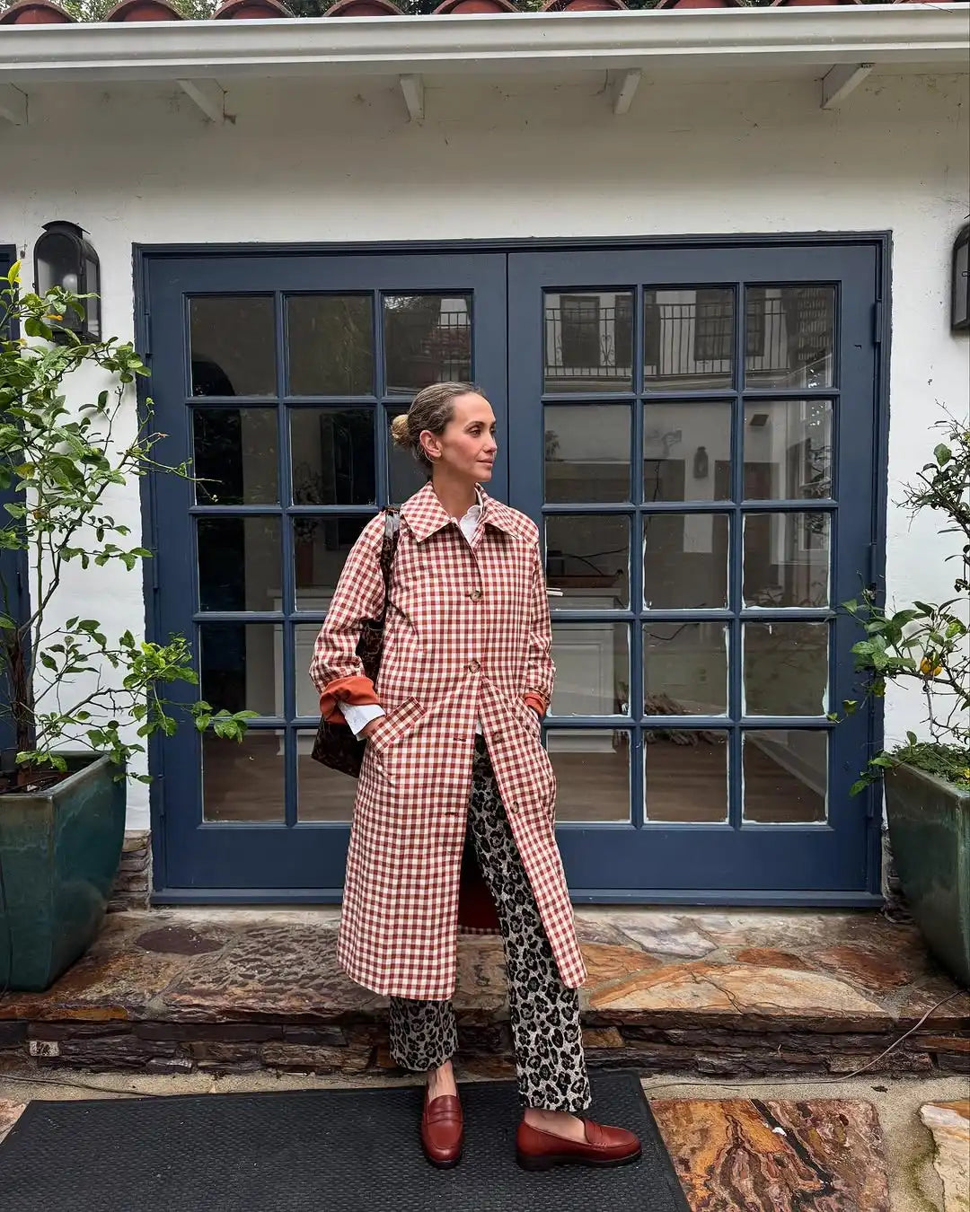 Women Red Plaid Long Trench Coat Casual Lapel Single Breasted Full Sleeve Windbreaker Jacket 2025 Autumn New Lady Streetwear